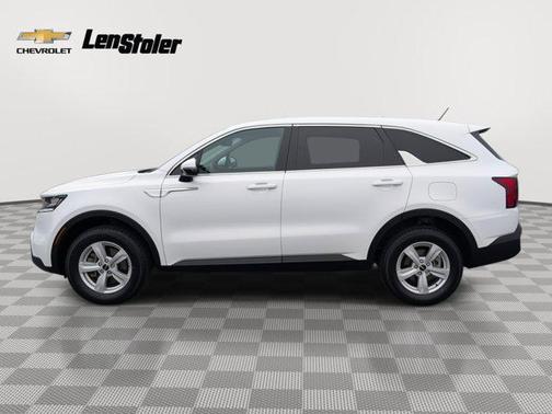 2022 Kia Sorento LX
