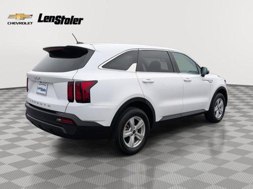2022 Kia Sorento LX