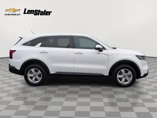 2022 Kia Sorento LX