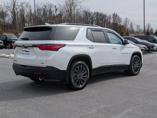 2022 Chevrolet Traverse RS
