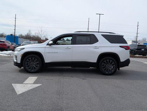 2022 Chevrolet Traverse RS