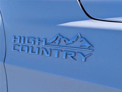2026 Chevrolet Suburban High Country, 4WD