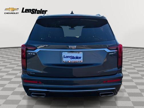 2022 Cadillac XT6 Luxury AWD