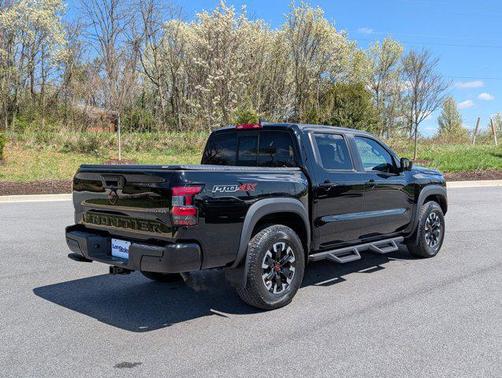 2022 Nissan Frontier PRO-4X