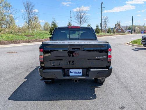 2022 Nissan Frontier PRO-4X