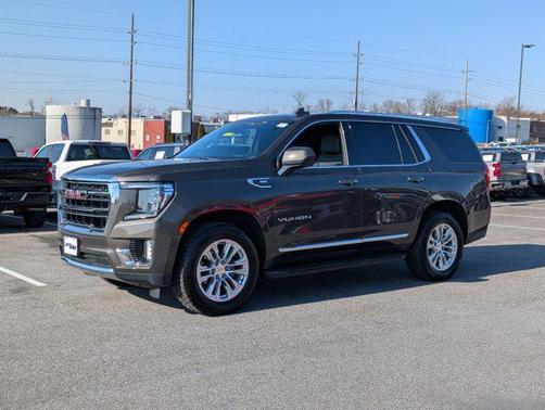 2021 GMC Yukon SLT