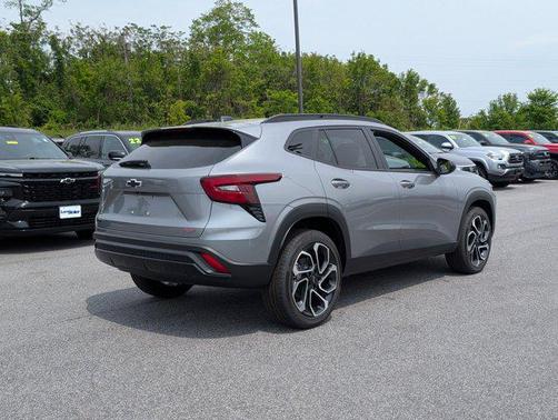 2025 Chevrolet Trax FWD 2RS