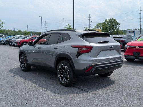 2025 Chevrolet Trax FWD 2RS