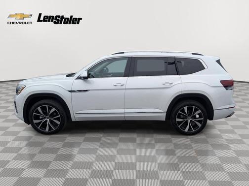 Opal White Pearl 2024 Volkswagen Atlas 2.0T SEL Premium R-Line 4MOTION
