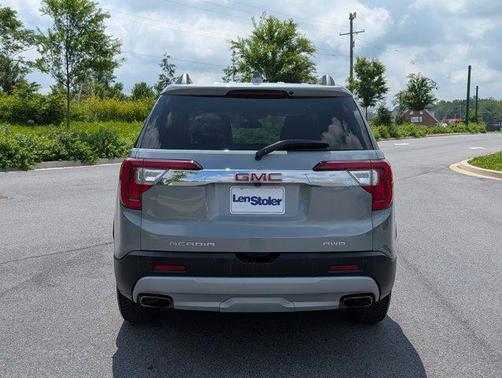 2023 GMC Acadia AWD SLT