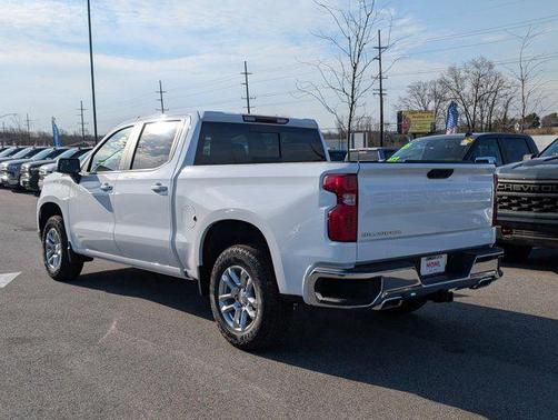 2025 Chevrolet Silverado 1500 LT