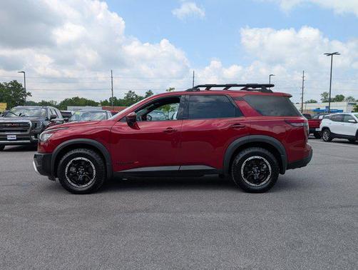 2024 Nissan Pathfinder Rock Creek 4WD