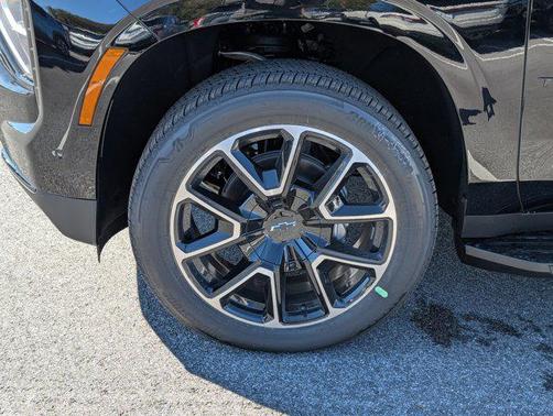 2026 Chevrolet Tahoe 4WD RST