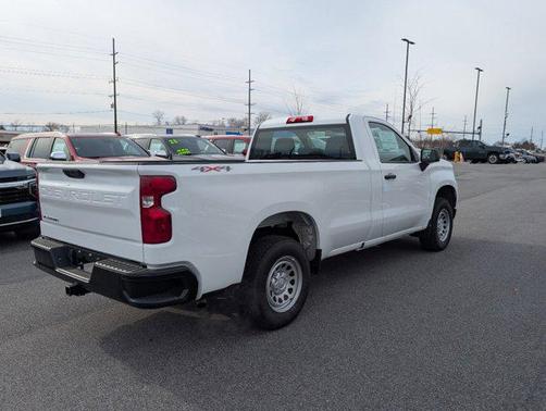2025 Chevrolet Silverado 1500 WT