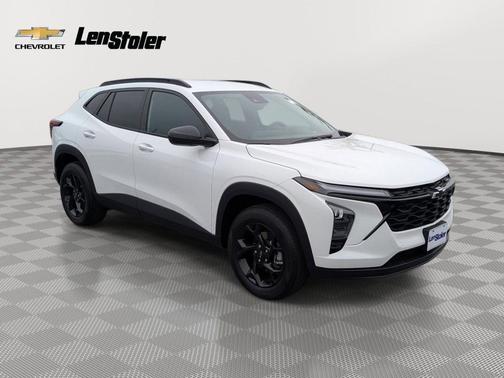Summit White 2026 Chevrolet Trax LT