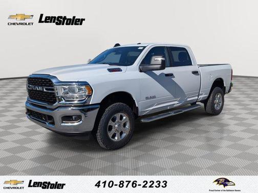 2023 RAM 2500 Big Horn Crew Cab 4x4 6'4' Box