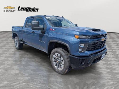 Lakeshore Blue Metallic 2026 Chevrolet Silverado 2500 Custom
