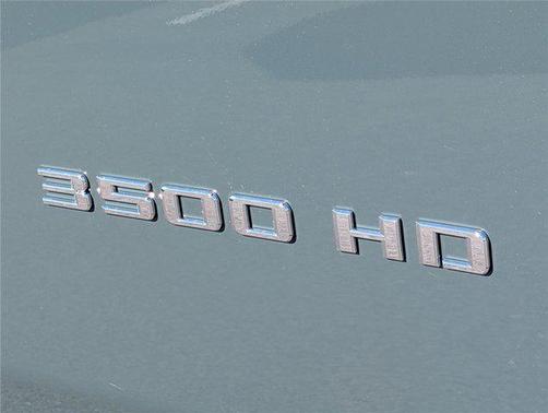 2026 Chevrolet Silverado 3500 LT