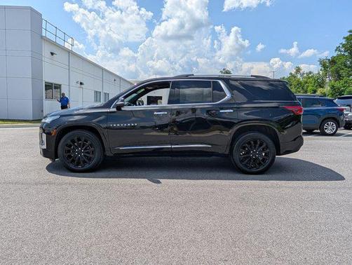 2022 Chevrolet Traverse Premier