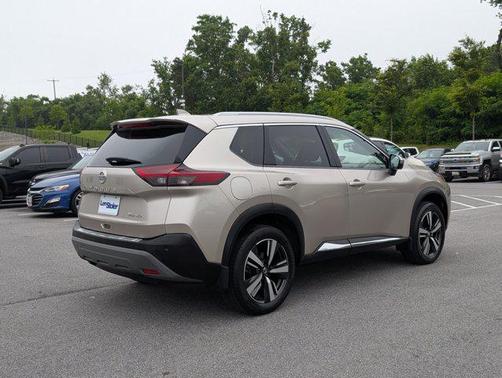 2021 Nissan Rogue SL