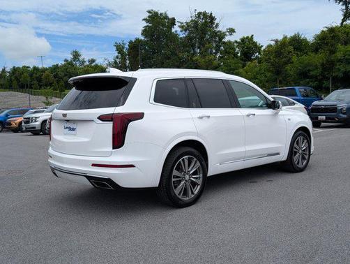 2021 Cadillac XT6 Premium Luxury FWD