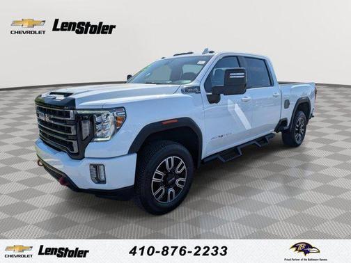 Summit White 2022 GMC Sierra 2500 AT4