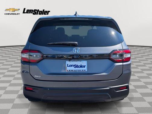 2023 Honda Pilot AWD LX