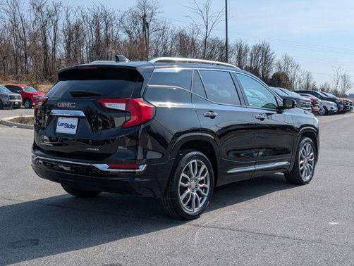 2023 GMC Terrain Denali