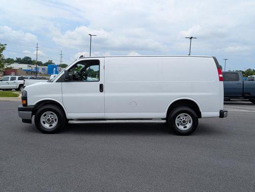 2023 GMC Savana 2500 Work Van