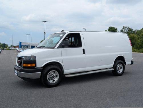 2023 GMC Savana 2500 Work Van