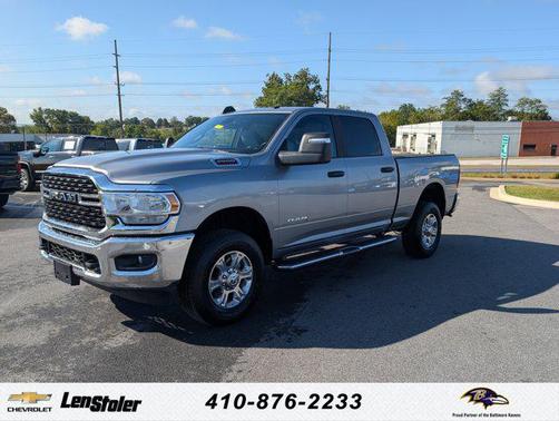 2024 RAM 2500 Big Horn Crew Cab 4x4 6'4' Box