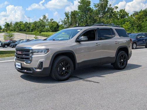2023 GMC Acadia AWD AT4