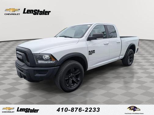Bright White Clearcoat 2022 RAM 1500 Classic Warlock Quad Cab 4x4 6'4' Box