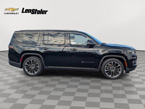 2022 Jeep Wagoneer Series III 4x4