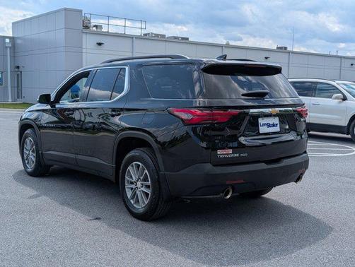 2022 Chevrolet Traverse LT Leather