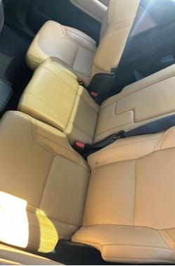 Platinum Gray Metallic 2024 Volvo XC90 Recharge Plug-In Hybrid T8 Ultimate Bright Theme 7-Seater