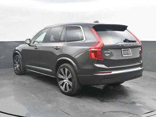 Platinum Gray Metallic 2024 Volvo XC90 Recharge Plug-In Hybrid T8 Ultimate Bright Theme 7-Seater