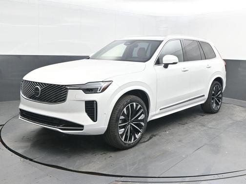 Crystal White Pearl 2026 Volvo XC90 B6 Ultra 7-Seater