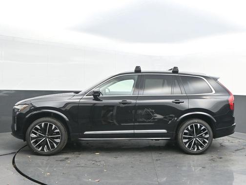 2026 Volvo XC90 B5 Core
