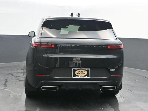 2024 Land Rover Range Rover Sport SE