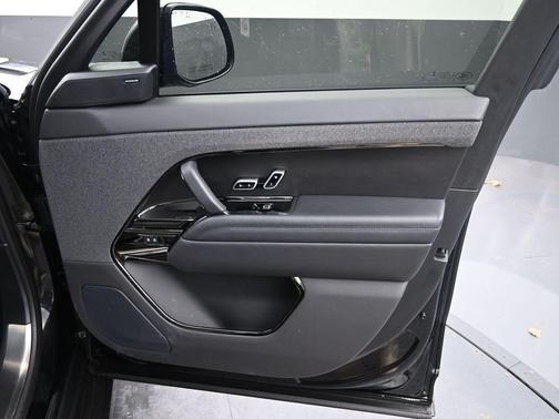 2024 Land Rover Range Rover Sport SE