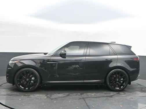 2024 Land Rover Range Rover Sport SE