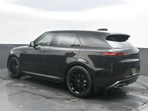 2024 Land Rover Range Rover Sport SE