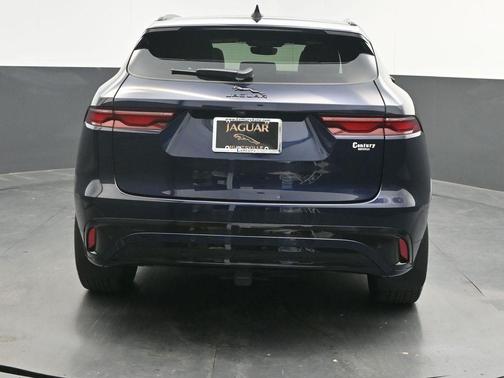 2025 Jaguar F-PACE P250 R-Dynamic S