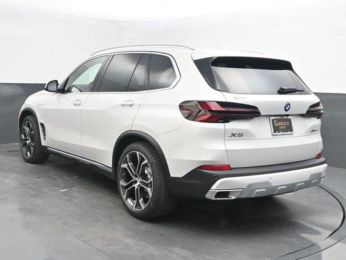 2026 BMW X5 PHEV xDrive50e