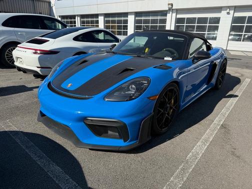 2025 Porsche 718 Spyder RS
