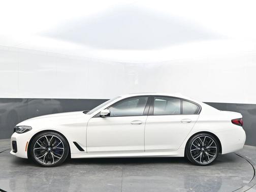 2022 BMW M550 i xDrive