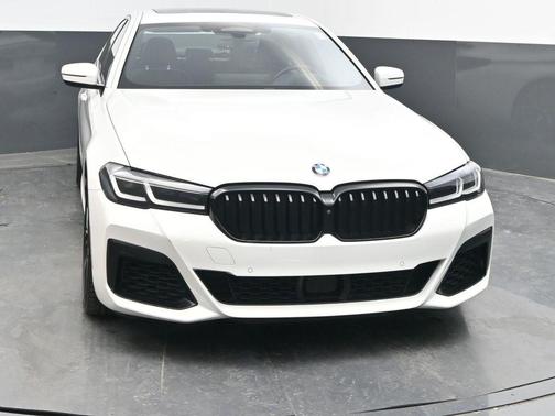 2022 BMW M550 i xDrive