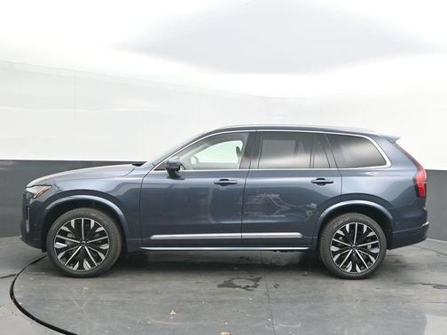 2026 Volvo XC90 B6 Ultra 7-Seater