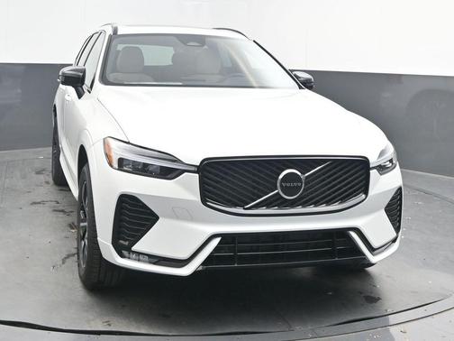 2026 Volvo XC60 B5 Core